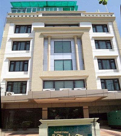 Hotel New Temples Town Varanasi Exterior photo